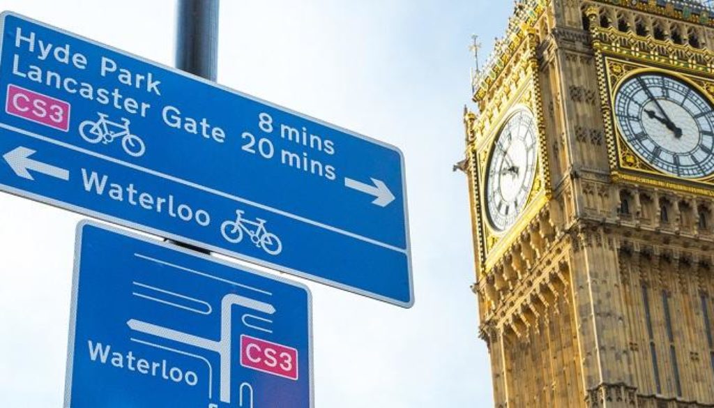 Signage on the Cycle Superhighway East West near Westminster